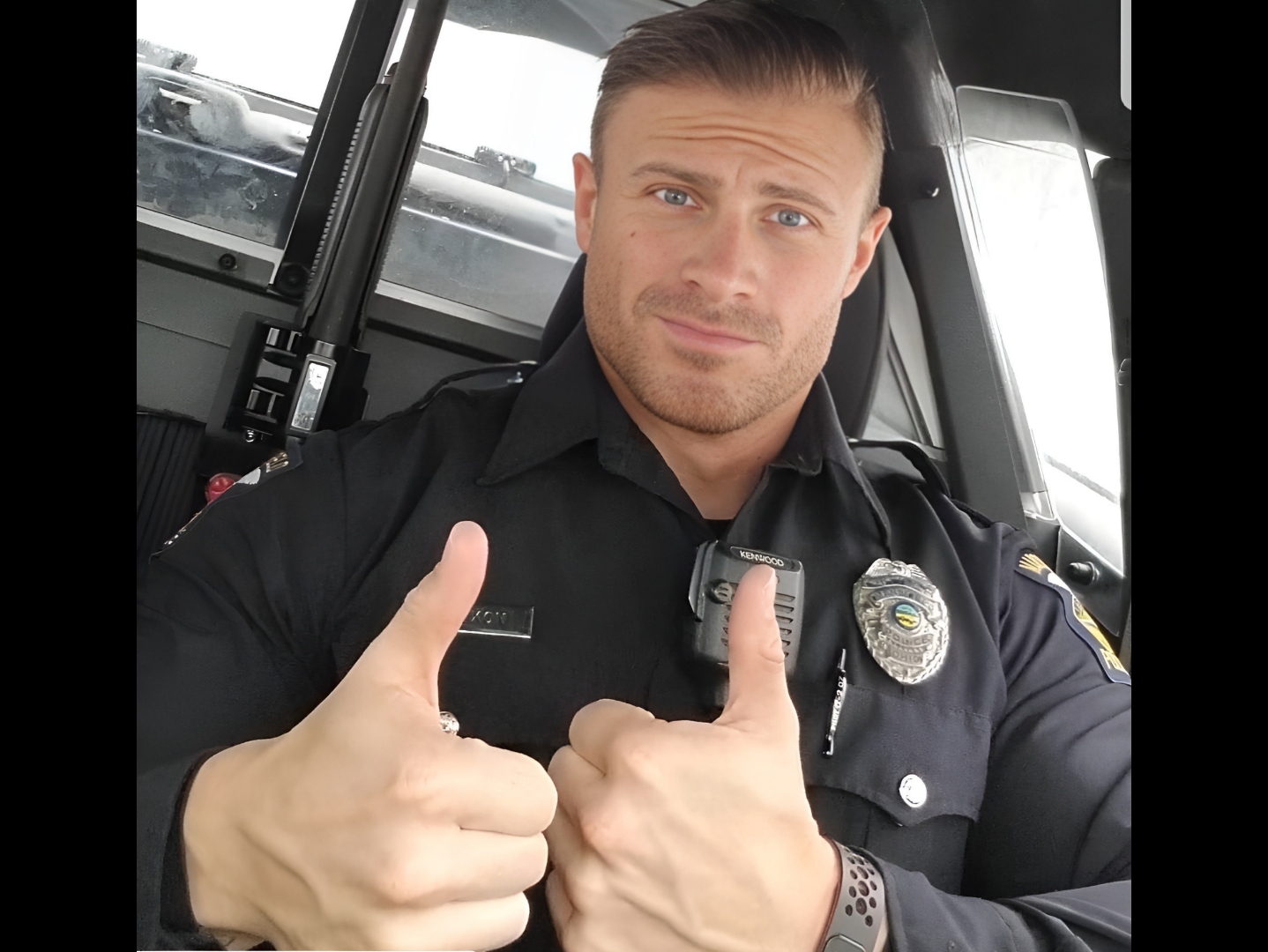 connor dove recommends Cop Jerking Off