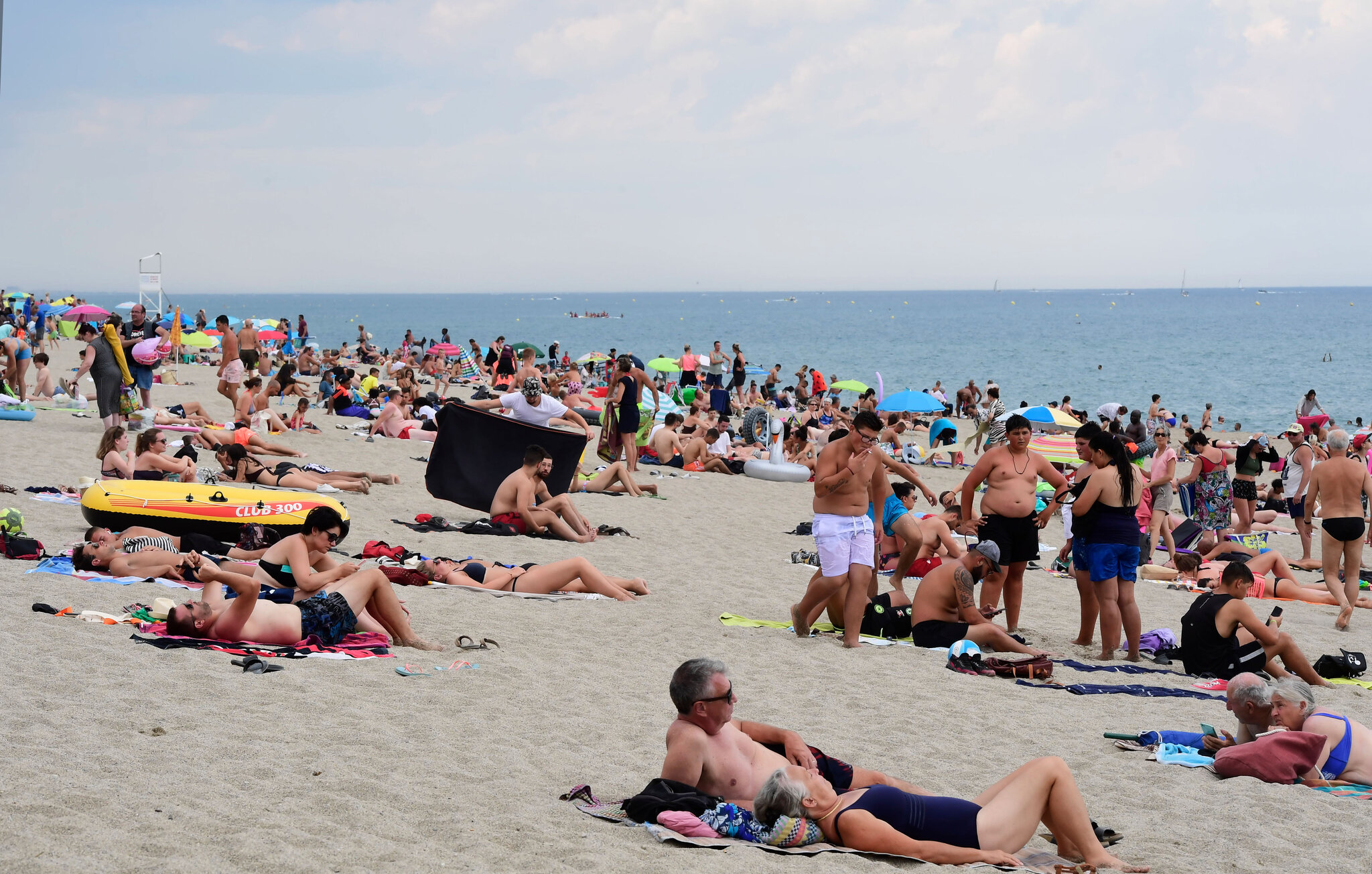 Bare Breasts On The Beach tease girlfriend