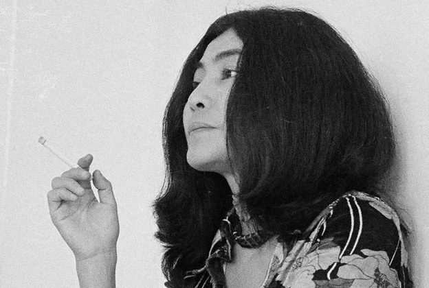 bob dandrea recommends Yoko Ono Boobs