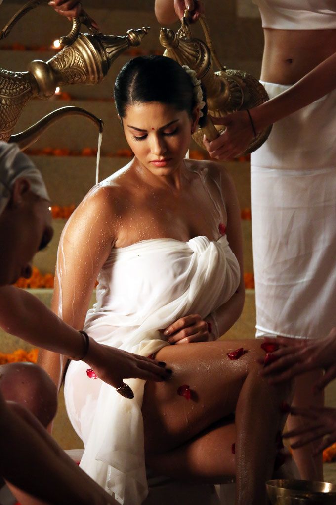 alexis geary recommends sunny leone bathing pic