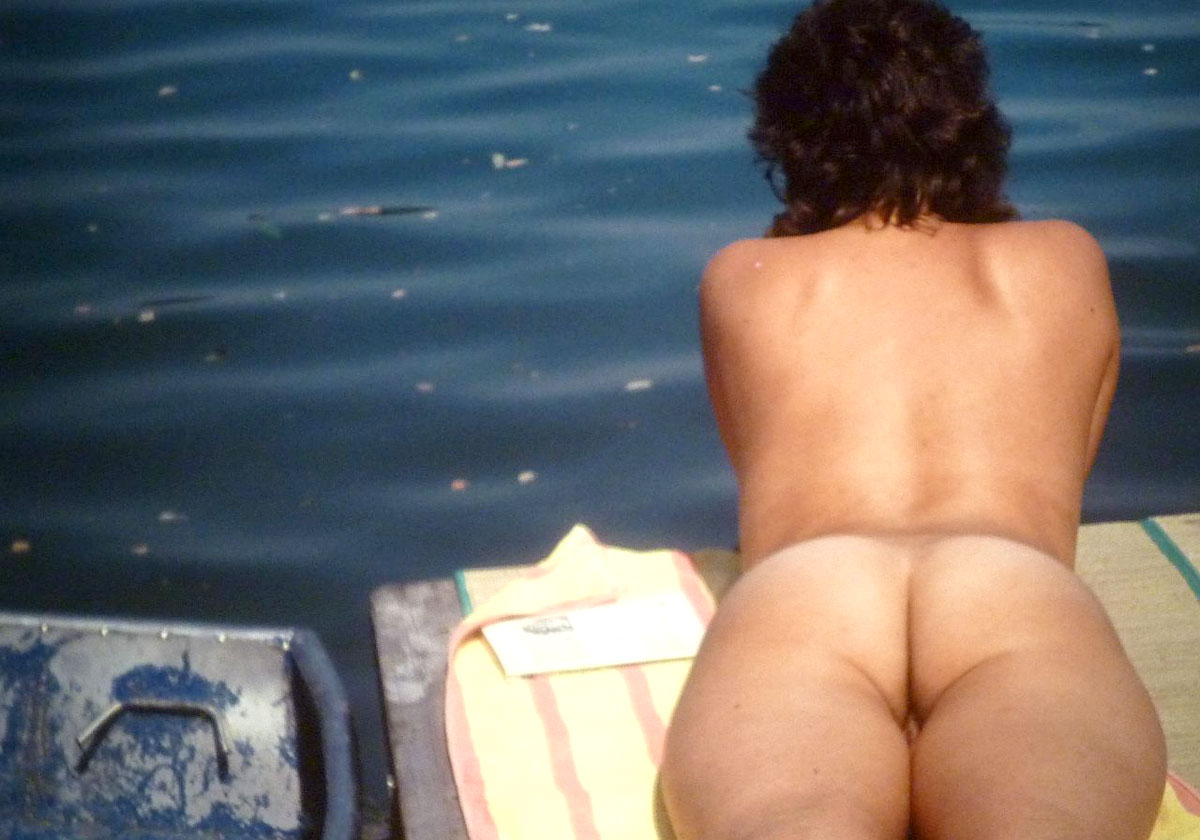 dave israel share naked at lake photos