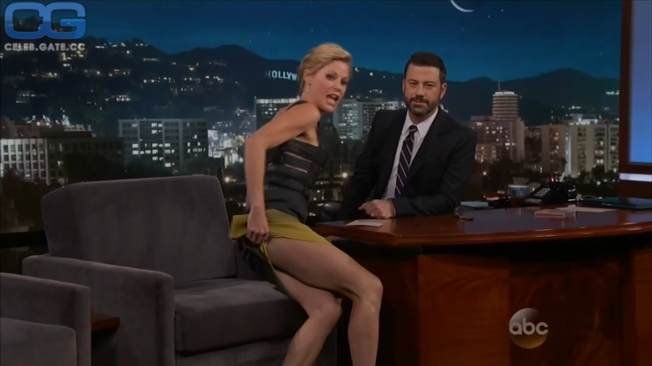 claire dulac recommends Julie Bowen Nude Images