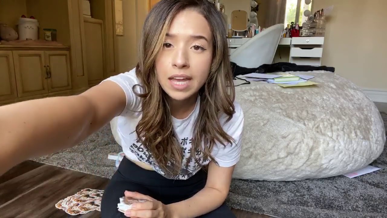 brooke stoddard recommends Pokimane Feet Porn