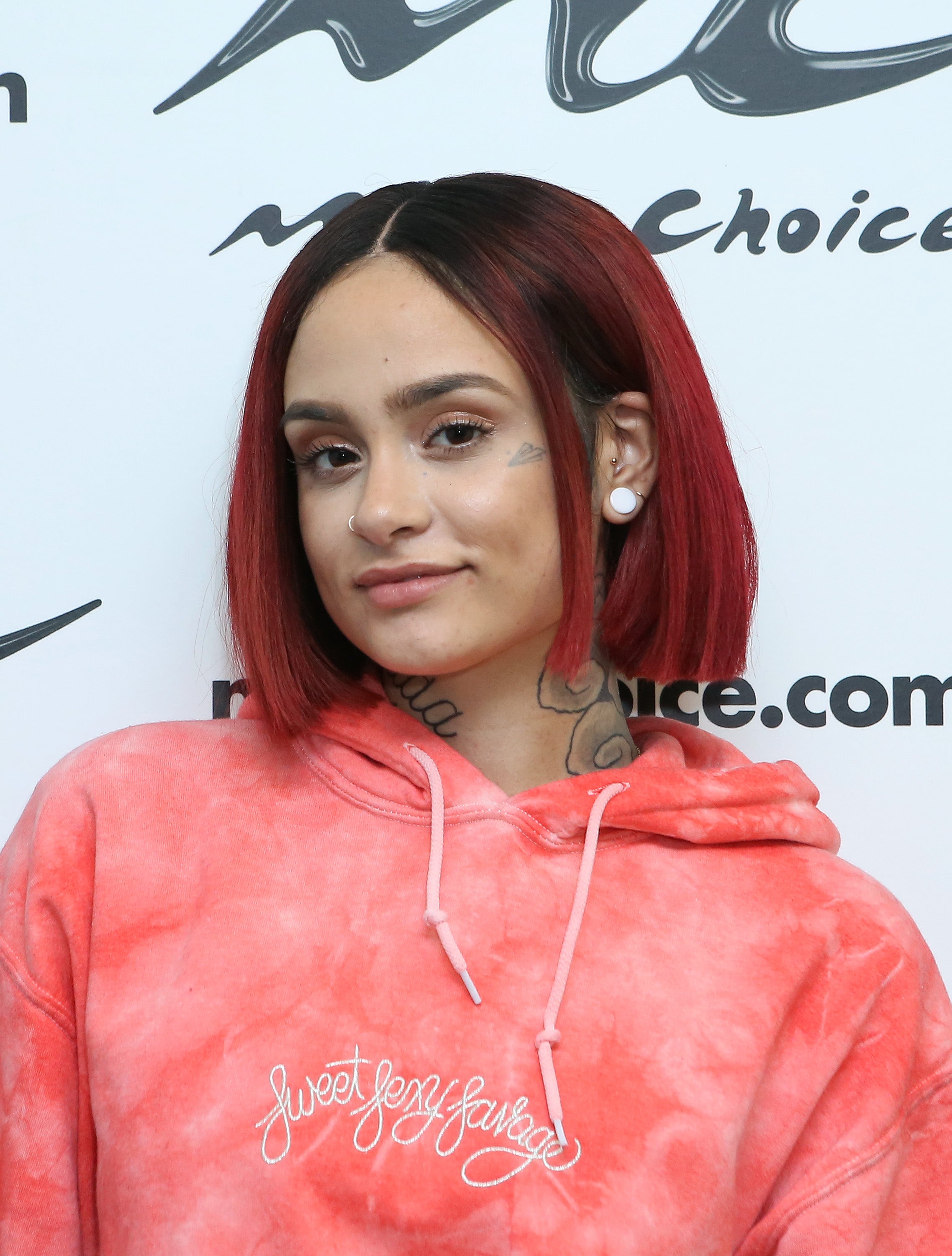 anshad muhammed share kehlani red hair photos