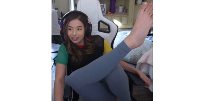 pokimane feet porn