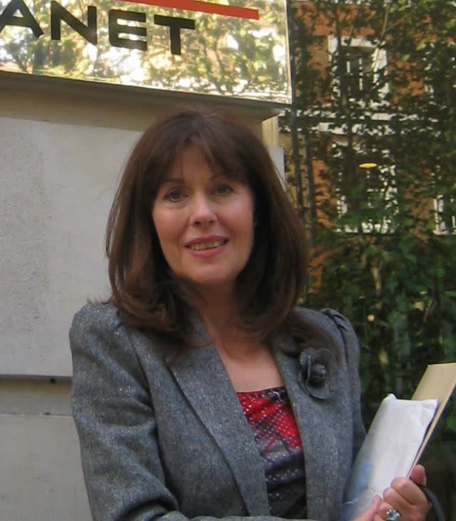 carrey davis recommends elisabeth sladen nude pic