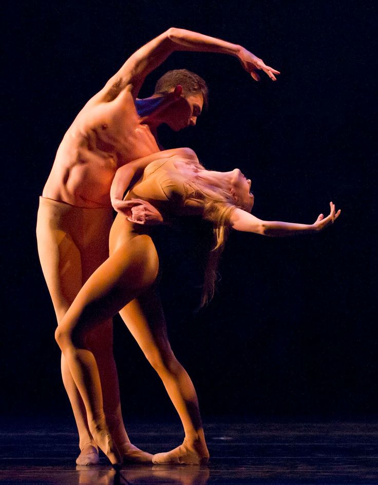 atilio gomez add dancing naked on stage photo