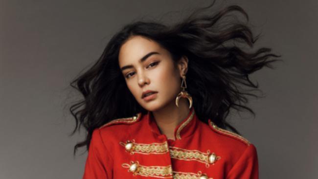 chan yee man recommends courtney eaton sexy pic