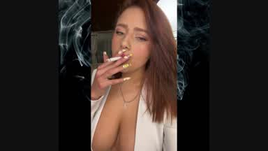 Chaterbate Smoking lesbian vid