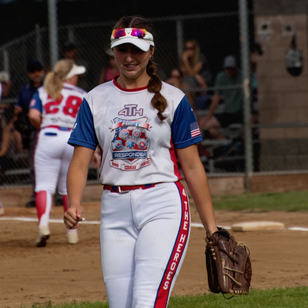 carmen carbajal share softball camel toe photos