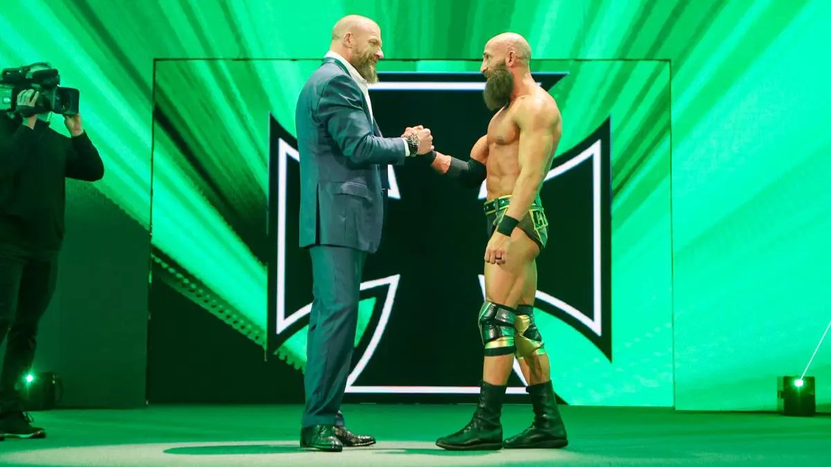 angelo samson add triple h gets flashed photo