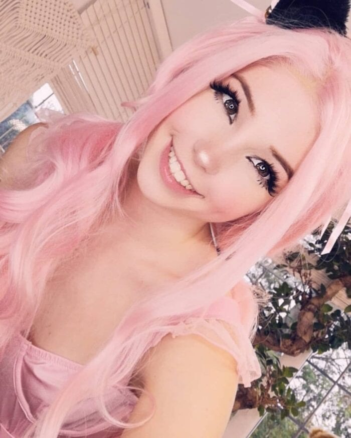 alvaro aguilar recommends belle delphine spread pic