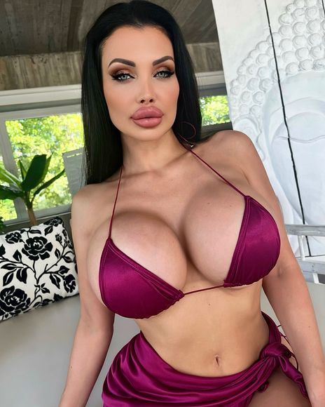 amna al matrook share aletta ocean 2023 photos