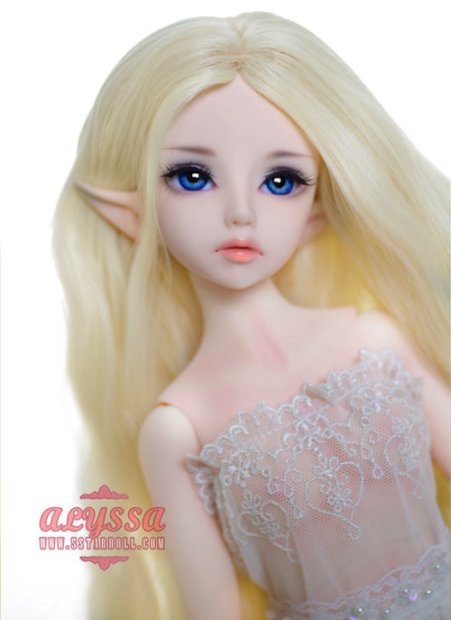 deborah kunnari recommends Alyssa Doll