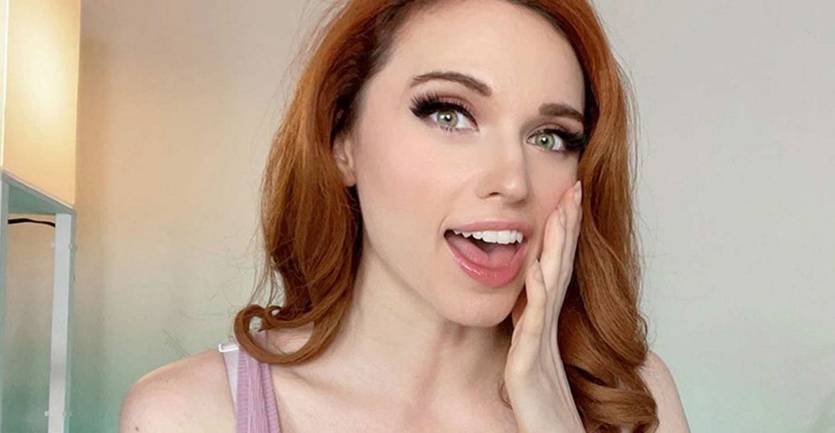 claire cornips share amouranth facial photos