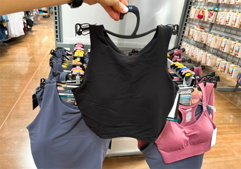 dan regalado recommends avia sports bra pic