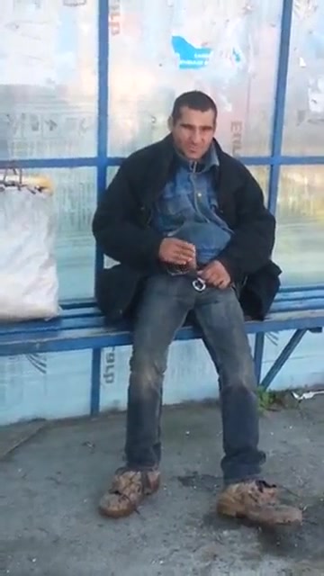 charlie gailor add photo homeless guy jerking off