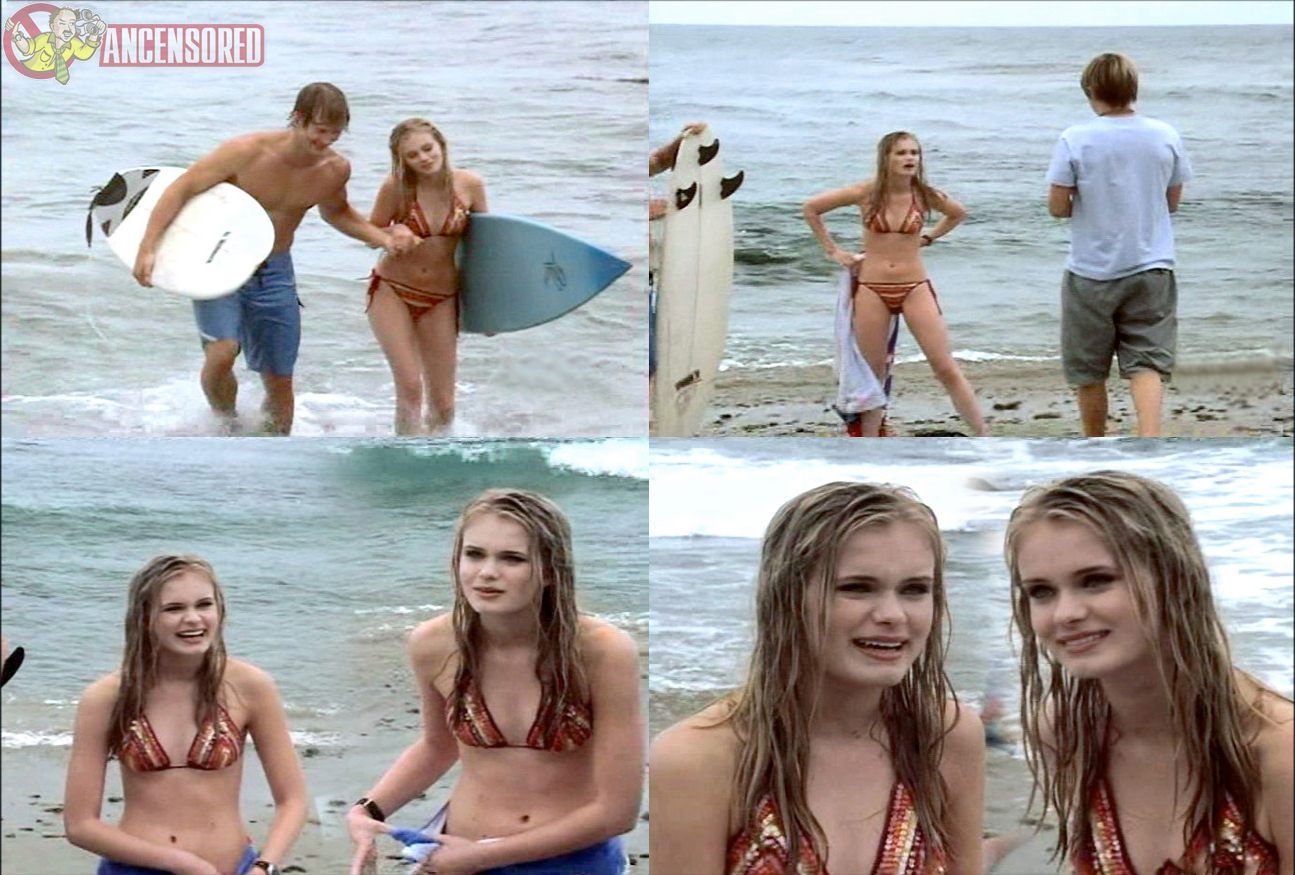 bry aguilar recommends Naked Sara Paxton