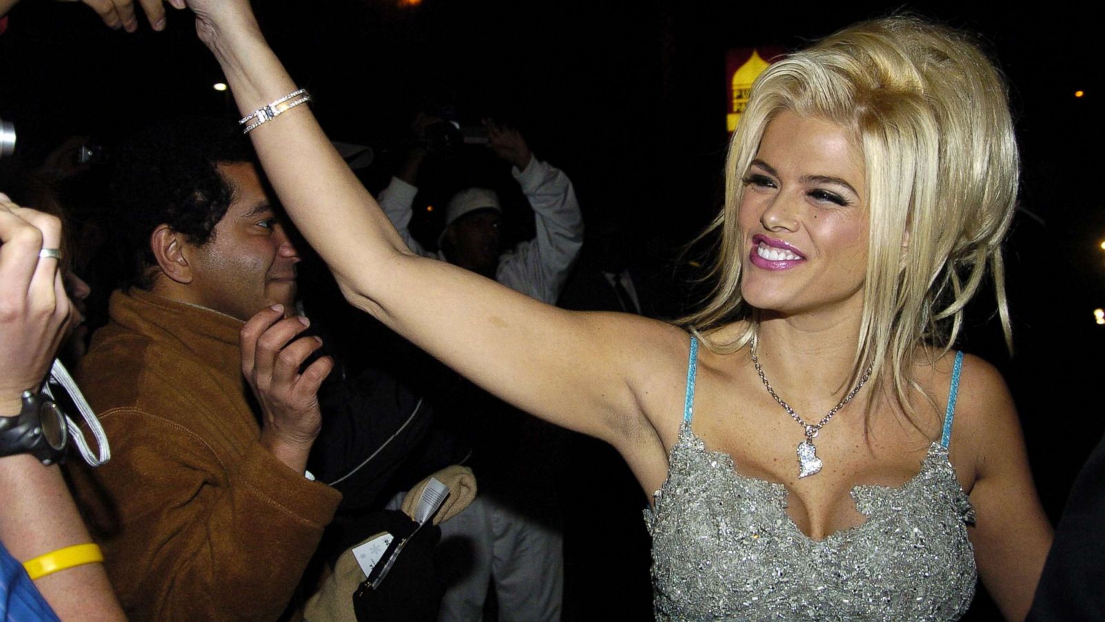 anna nicole smith nude pics