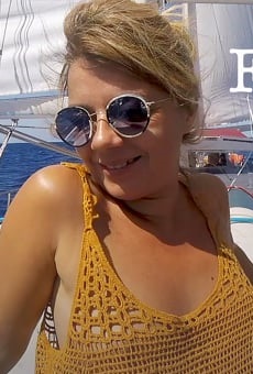 alice harte share barefoot sailing adventures onlyfans photos