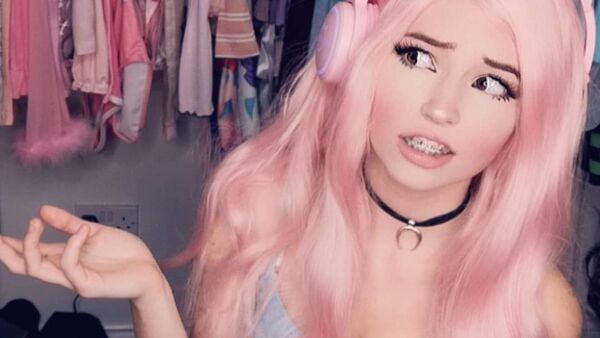 belle delphine pussy