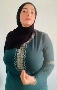 big tit hijab