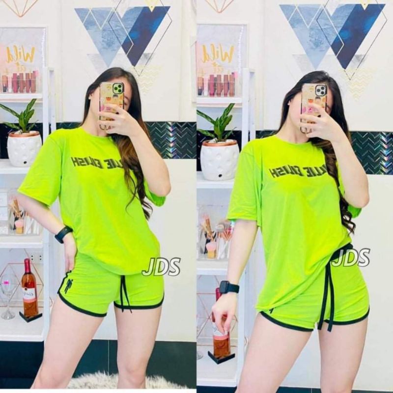 ark mann recommends billie eilish booty shorts pic