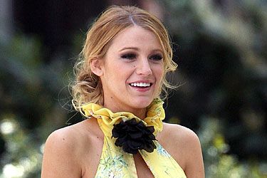 bella sifuentes recommends Blake Lively Big Tits