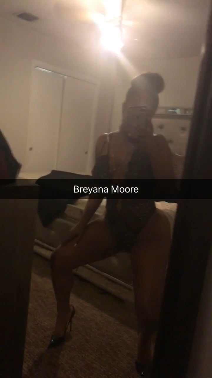 desmond napier recommends Breyanna Moore