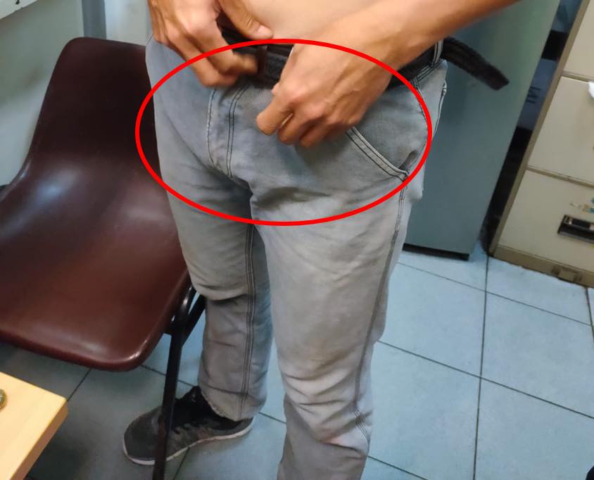 daniel boster recommends Bulge Men Pants