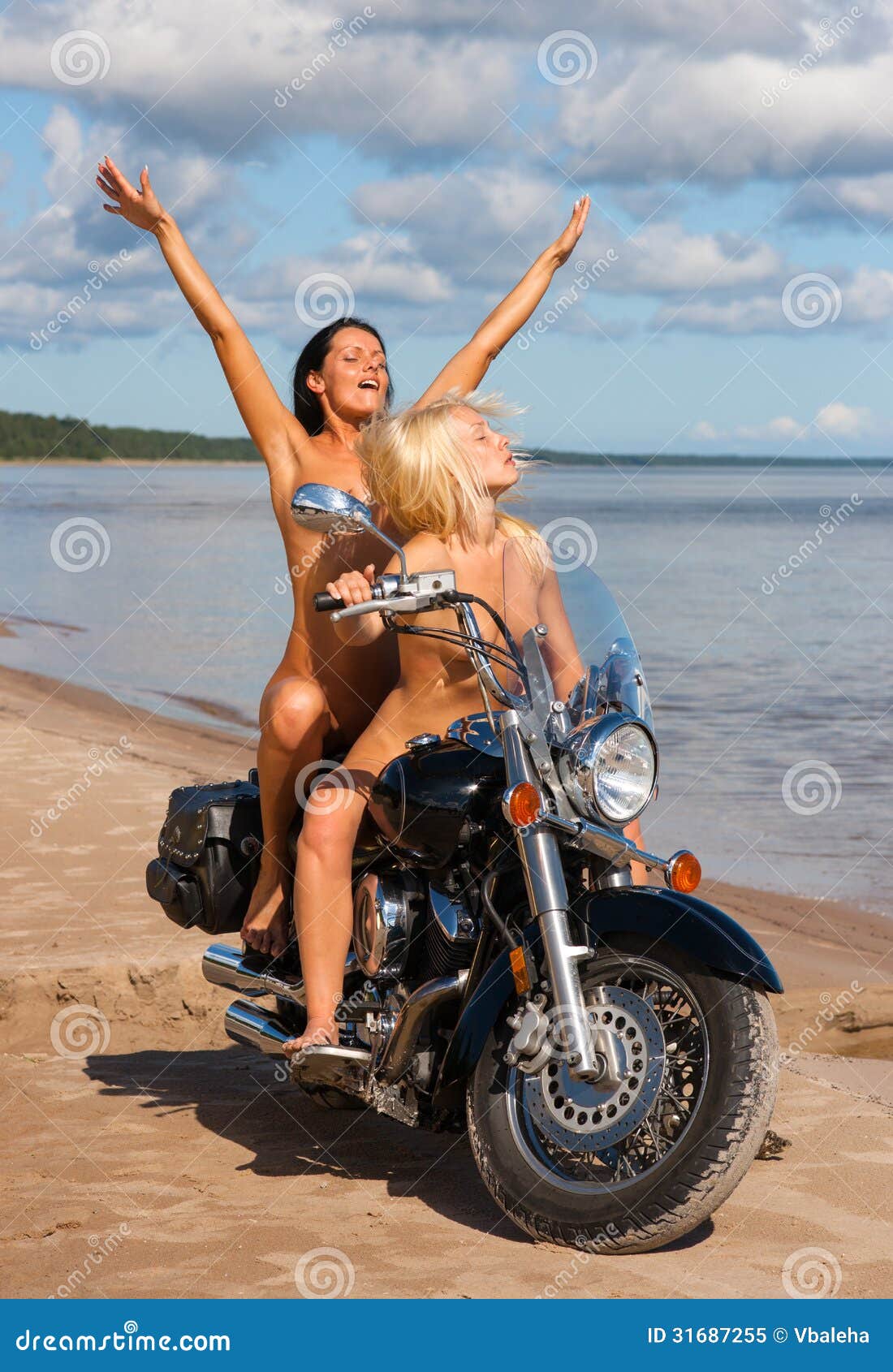 cah yadi recommends naked woman on a motorcycle pic