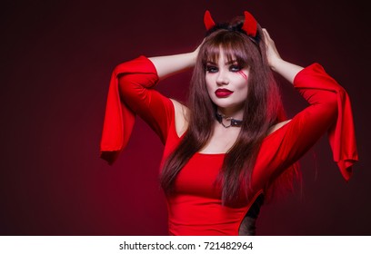 beverly wiersma recommends Sexy Demon Cosplay