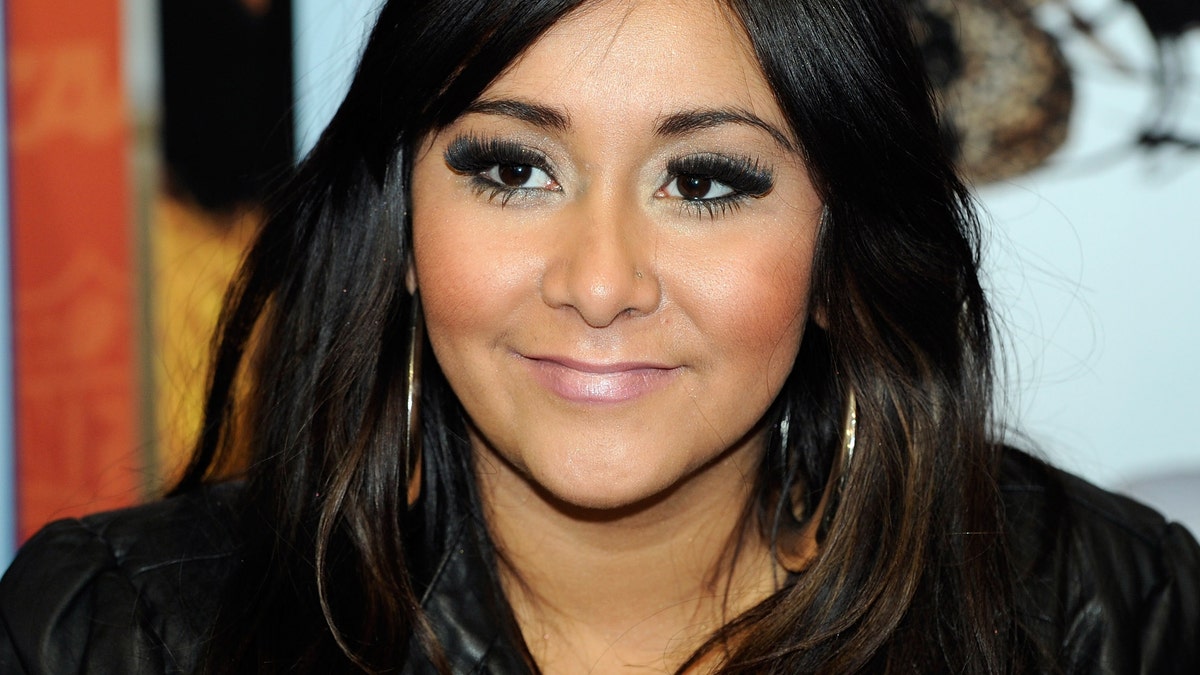 angelic deweese add snooki nude photo