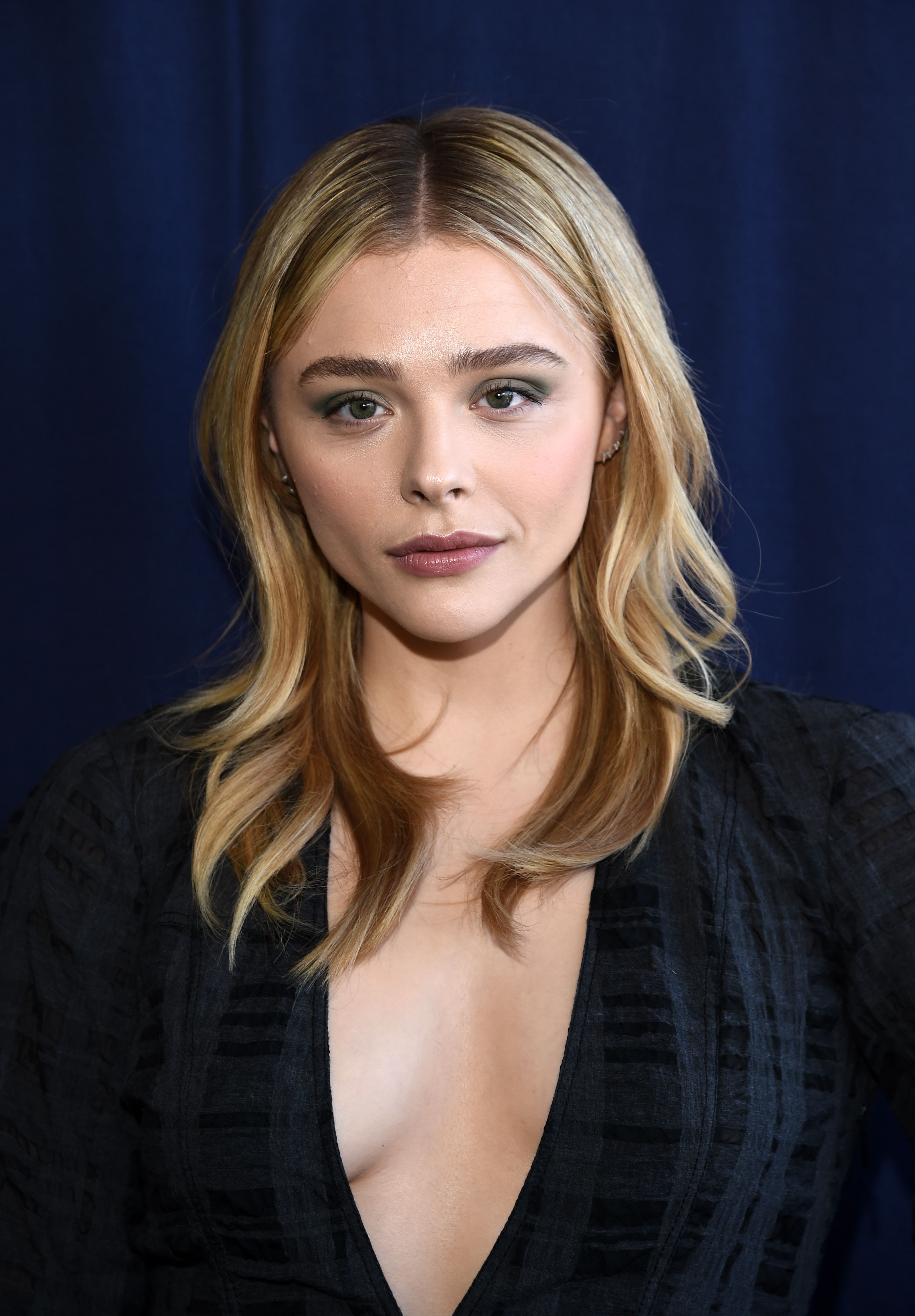 alle carlin recommends chloe grace moretz lesbian pic