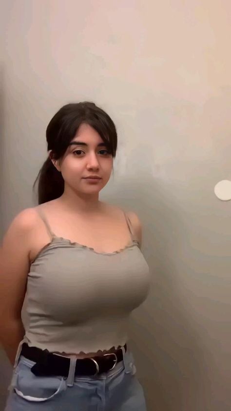 chauhan mahesh recommends College Big Tits