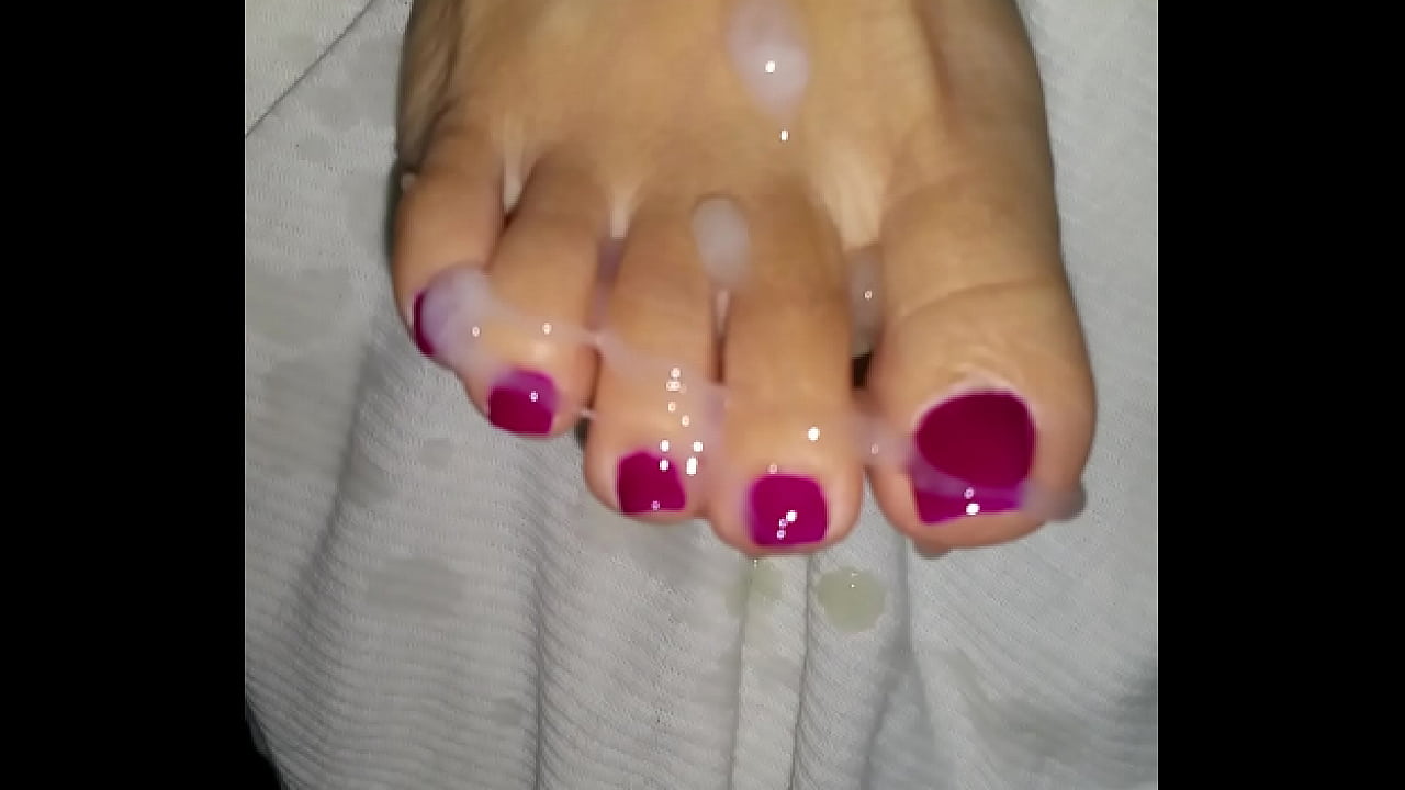 cumming on asian feet