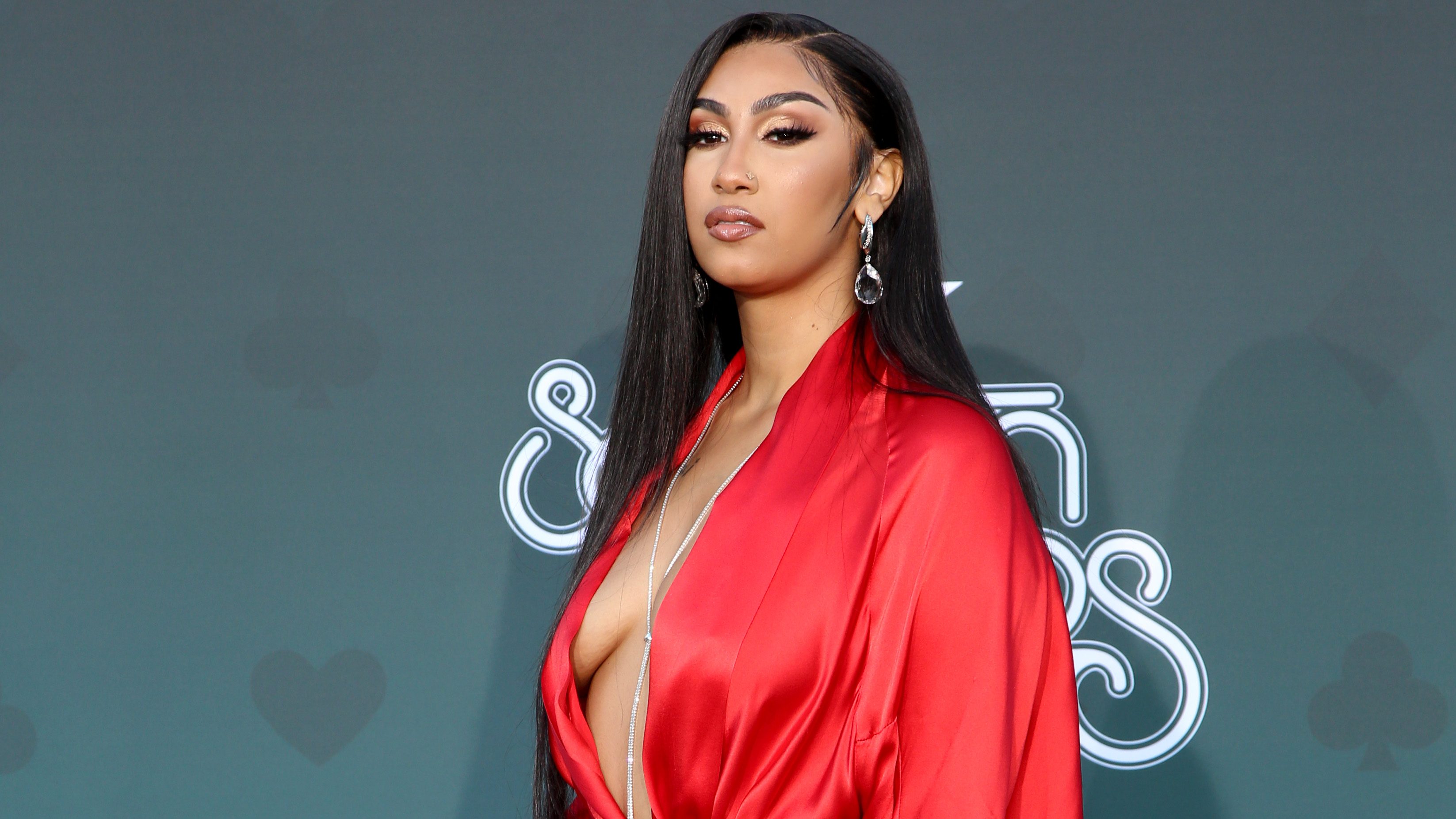 brannon kirk share queen naija porn photos