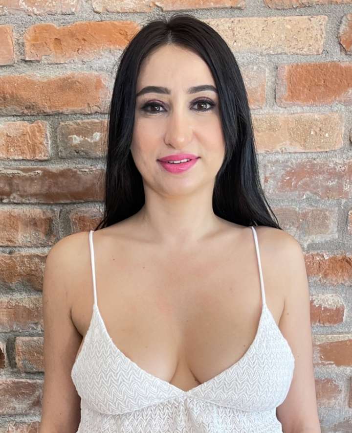 Didi Zerati pornstar profile