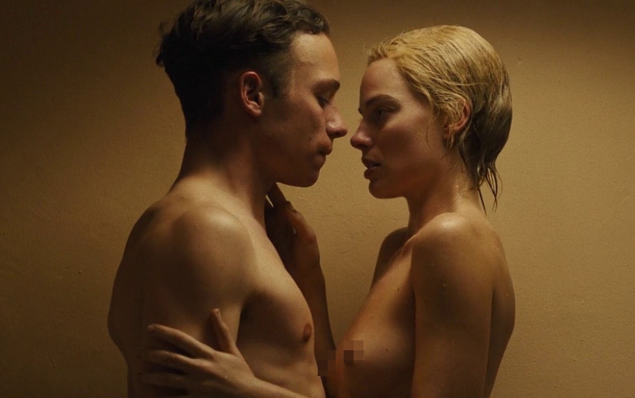 carmen sterba recommends margot robbie full frontal nudity pic