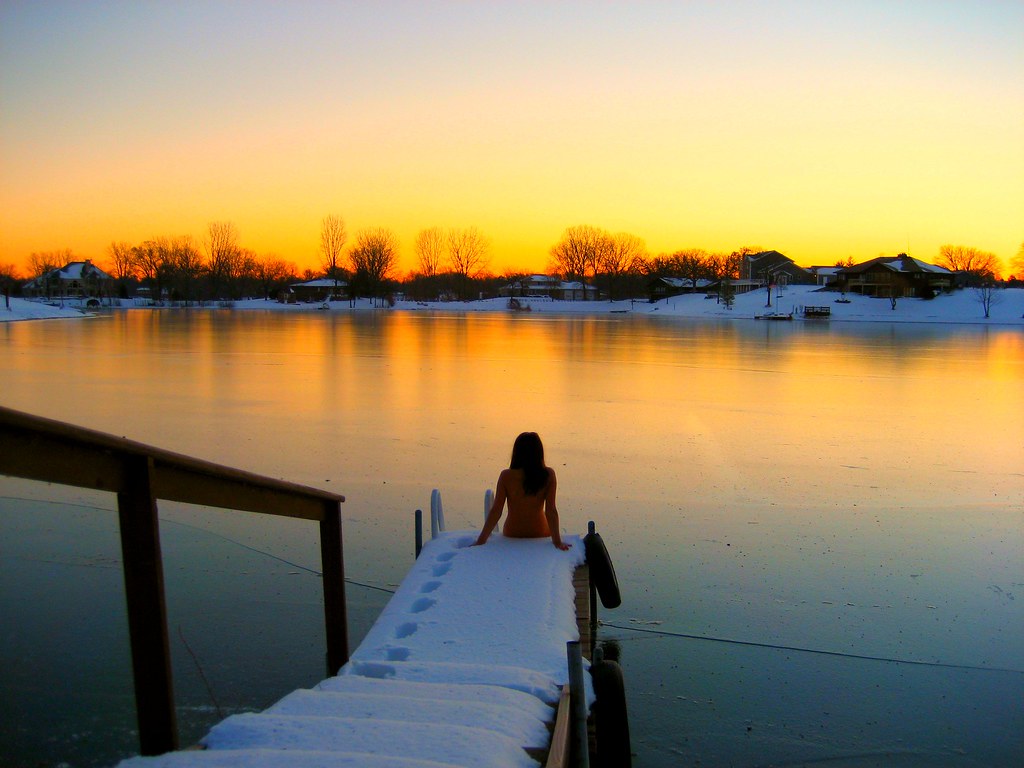 Naked At Lake rain pichunter