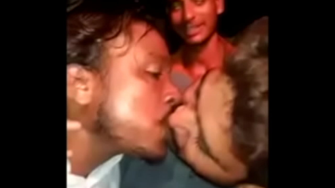 Best of Indian kissing porn