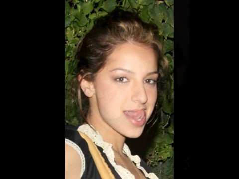 annie arnold recommends Vanessa Lengies Sexy