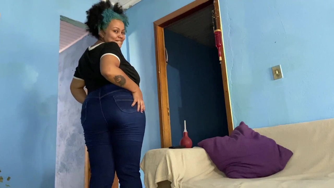 andrea hodder recommends Ebony Bbw Fart Porn