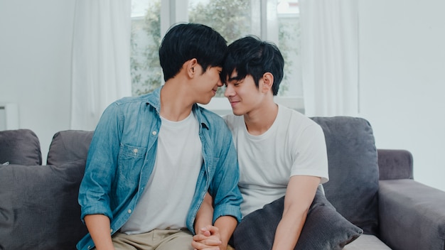 domonique turner recommends sexo gay asian pic