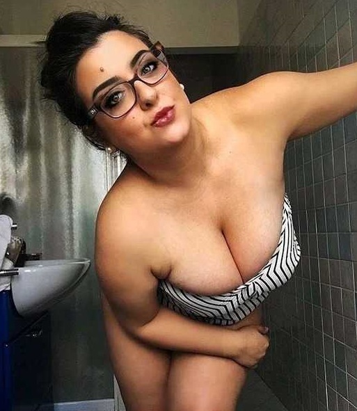 cathy elcock recommends naked guys in a hot tub pic