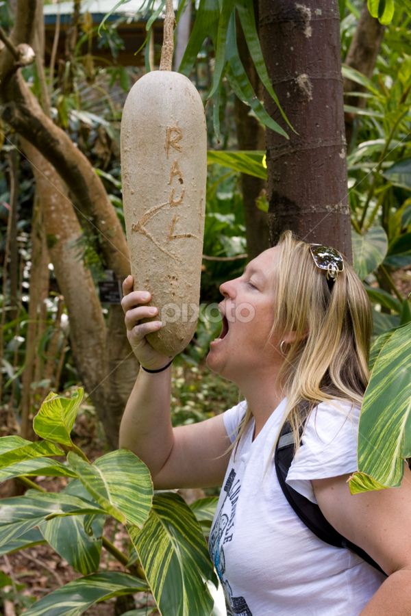 Big Mouthfuls produce porn