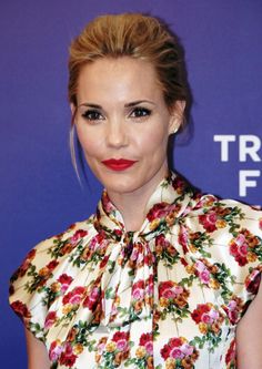 cedric dorsey recommends Leslie Bibb Boobs