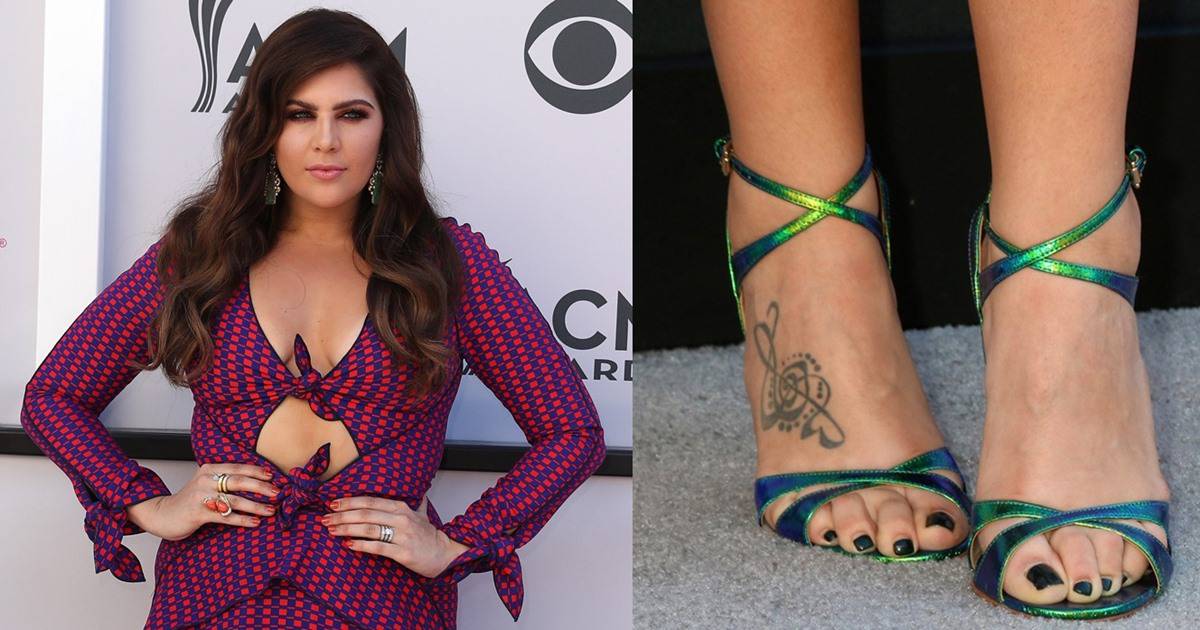 cathy carney recommends Hillary Scott Feet