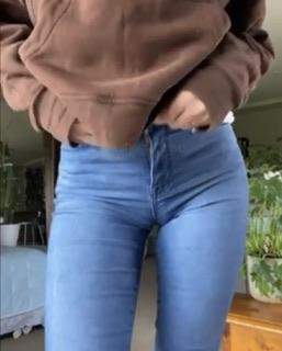 jeans cameltoe