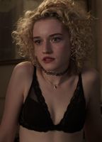 danilo gubaton recommends Julia Garner Nude